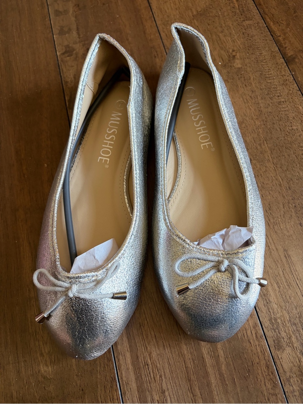 MUSSHOE Silver Metallic Bow Ballet Flats